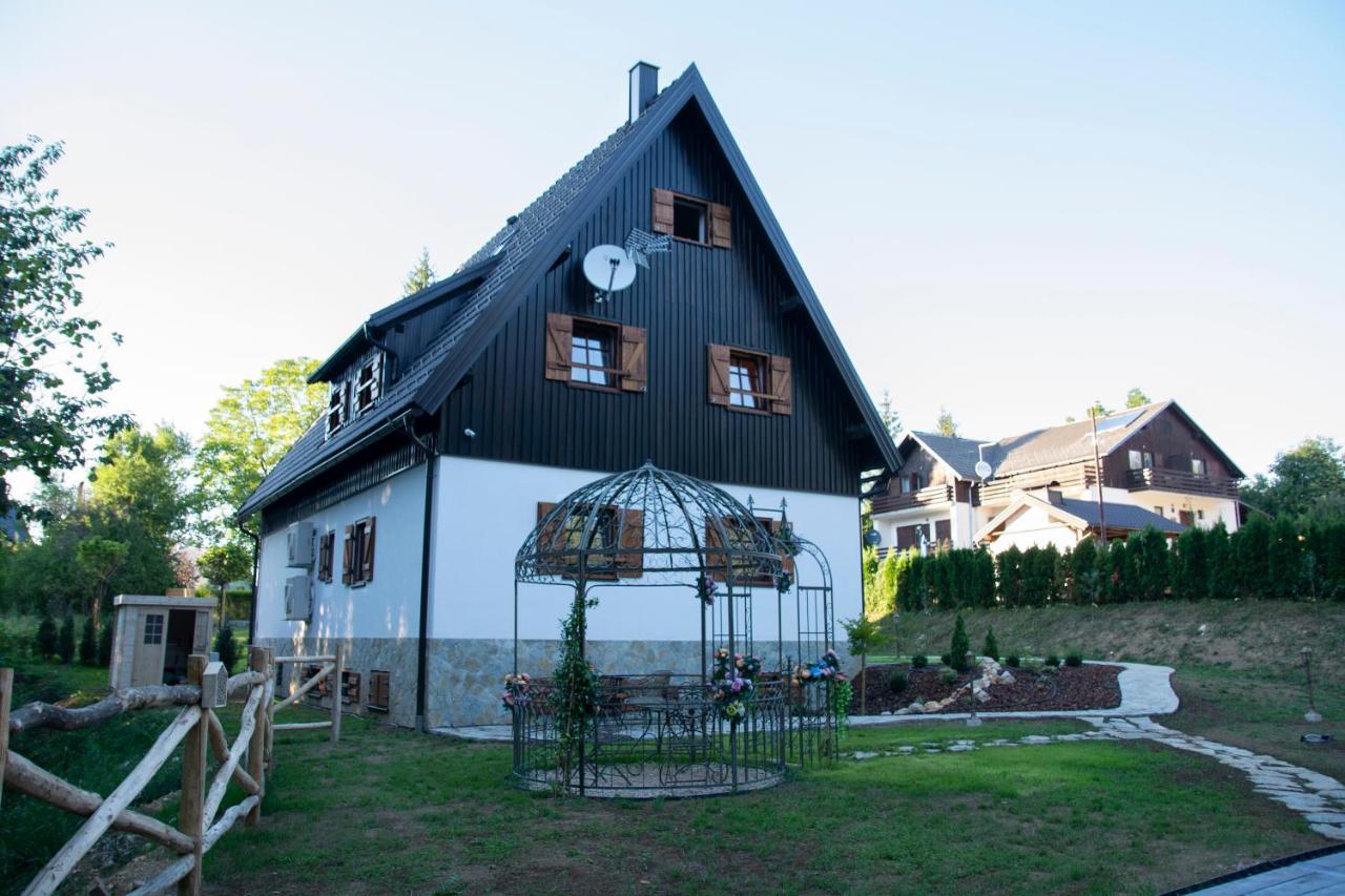 Boutique Villa Pearl Of Plitvice, Plitvice Lakes ปลิตวิตซาเซโล ภายนอก รูปภาพ
