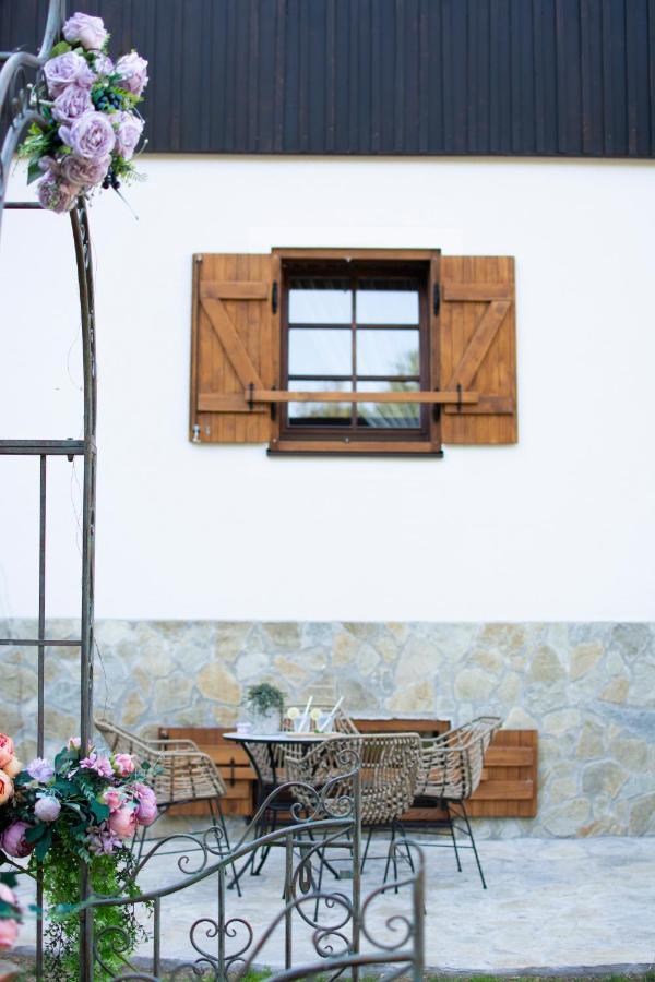 Boutique Villa Pearl Of Plitvice, Plitvice Lakes ปลิตวิตซาเซโล ภายนอก รูปภาพ