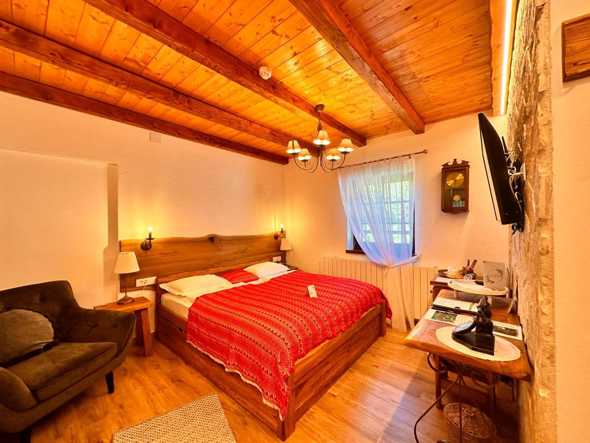 Boutique Villa Pearl Of Plitvice, Plitvice Lakes ปลิตวิตซาเซโล ภายนอก รูปภาพ